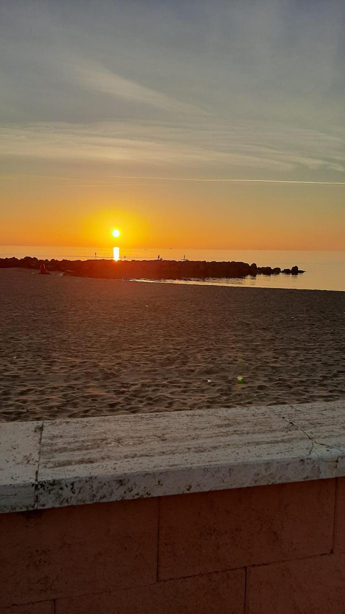 La Terrazza Sul Faro Leilighet Fiumicino Eksteriør bilde